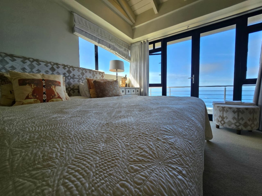 8 Bedroom Property for Sale in Oubaai Western Cape
